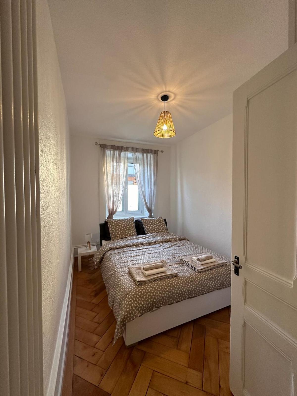 Heure Cosy Apartment La Chaux De Fonds ภายนอก รูปภาพ